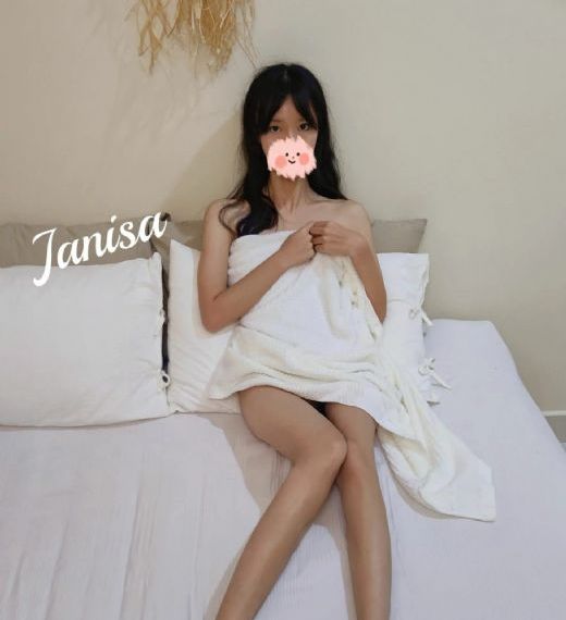 年轻的女医生