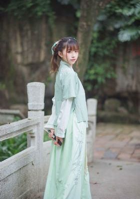 q弟侦探因幡
