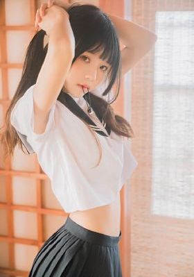 年轻的小婊