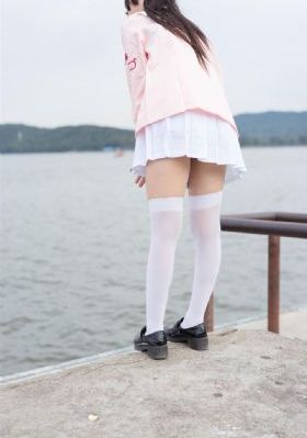 在教室伦流澡到高潮h强圩l